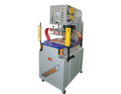 久羅高頻塑料膠熔接機 久羅高頻塑料膠熔接機